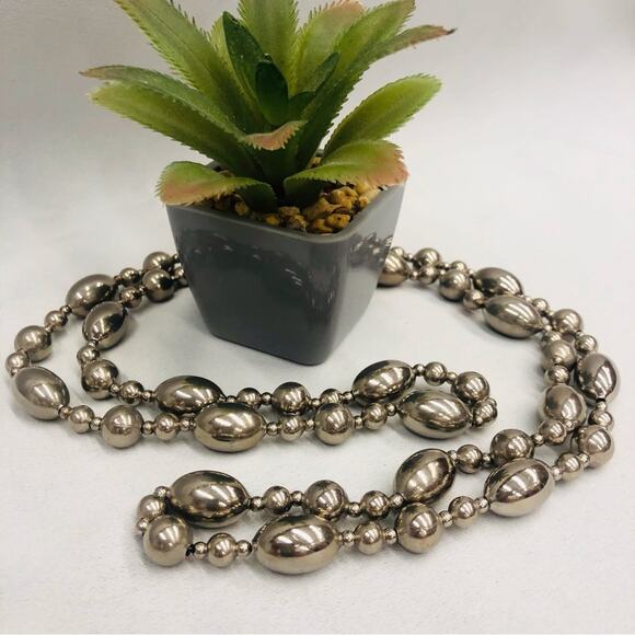 Vintage Signed MONET Silver-Tone Ball Bead Chain Necklace - Picture 12 of 16